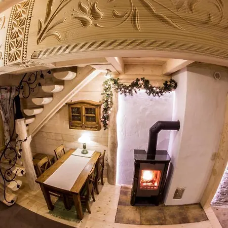 Otulina 木屋 扎科帕内